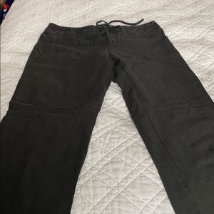 VINCE straight leg linen pants